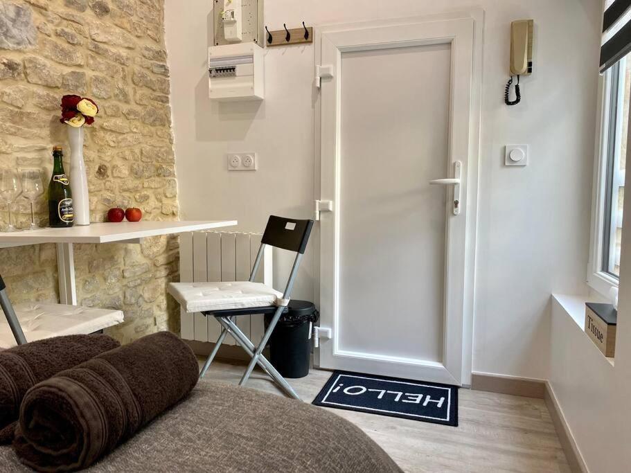 Bed In The City - Appart'Hotel - Historical Center Bayeux Exterior photo